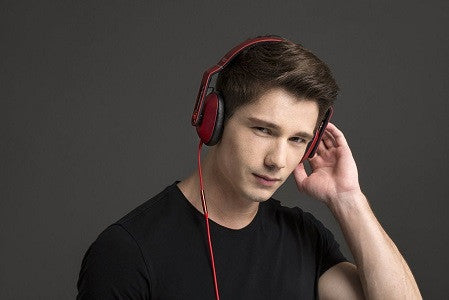 1MORE MK801 Quality Sounding Headphones
